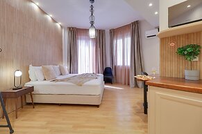 AthiNN Residence