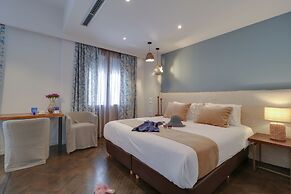 AthiNN Residence