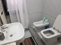 B&B 32