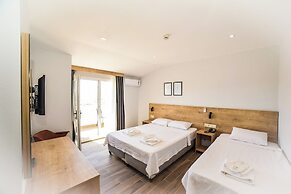Porta Trakis Hotel