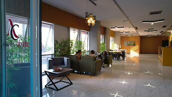 Atacity Hotel