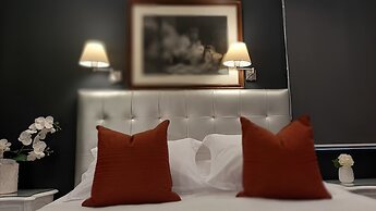 Ana Frank Boutique Hotel