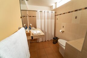 Ana Frank Boutique Hotel