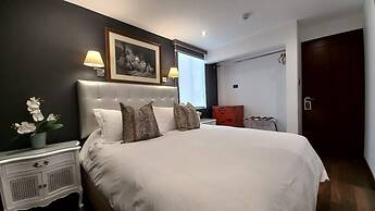 Ana Frank Boutique Hotel