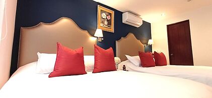 Ana Frank Boutique Hotel