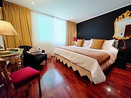 Ana Frank Boutique Hotel