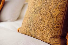 Ana Frank Boutique Hotel