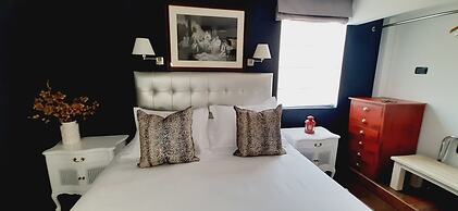Ana Frank Boutique Hotel
