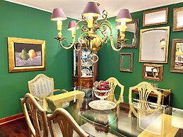 Ana Frank Boutique Hotel