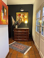 Ana Frank Boutique Hotel
