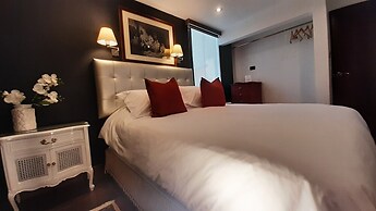 Ana Frank Boutique Hotel