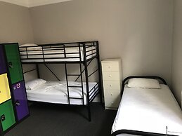 Manly Bunkhouse - Hostel