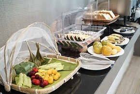Nantra Chiangmai Riverfront Hotel