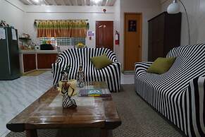 Yoo C Apartment