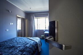 iMotel AU