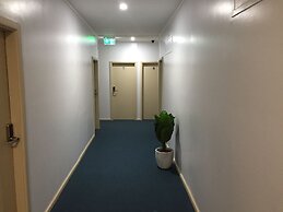 iMotel AU