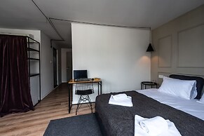 Pesa Suites