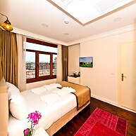 Nusret Bey Hotel