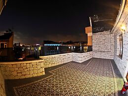 Nusret Bey Hotel
