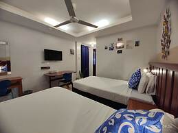 Ferellee Beachfront Inn