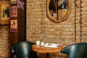 Sanat Hostel Taksim