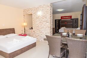 Jovan Apartments