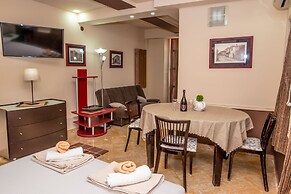 Jovan Apartments