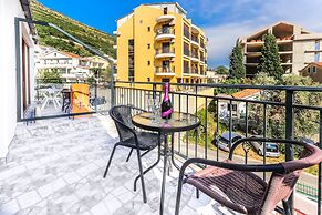 Jovan Apartments