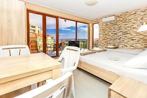 Jovan Apartments
