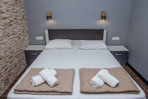 Jovan Apartments