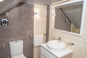 Jovan Apartments