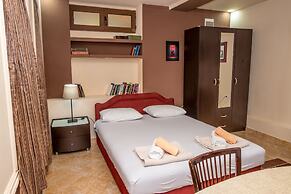 Jovan Apartments