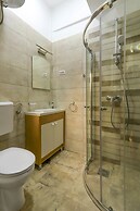 Jovan Apartments