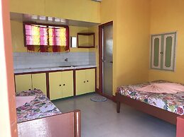 Manalo's Lodge