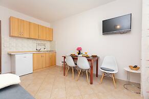 Apartments Ljiljana