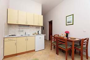 Apartments Ljiljana
