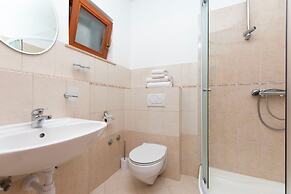 Apartments Ljiljana