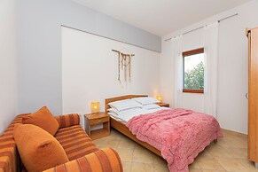 Apartments Ljiljana