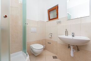 Apartments Ljiljana