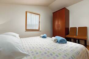 Apartments Josip