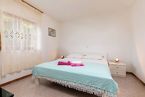 Apartments Josip
