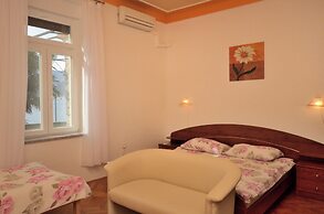 Apartments Romina