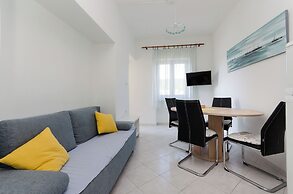 Apartments Darko by the sea