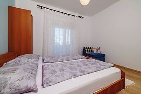 Apartments Darko by the sea