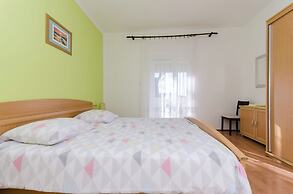 Apartments Darko by the sea