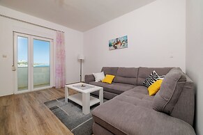 Apartments Darko by the sea