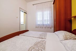 Apartments Darko by the sea
