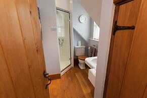 Hanger Down House Bed and Breakfast