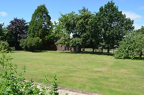 Hanger Down House Bed and Breakfast