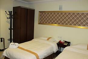 Dream Inn Hotel and Suites